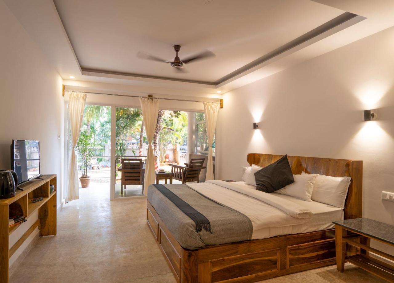Hotel Crystall Goa Emerald Edition