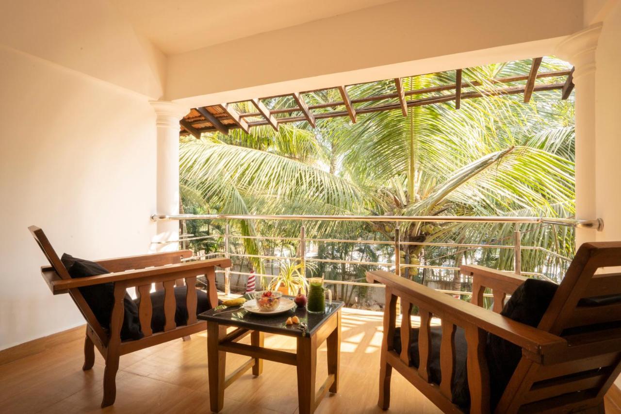 Hotel Crystall Goa Emerald Edition